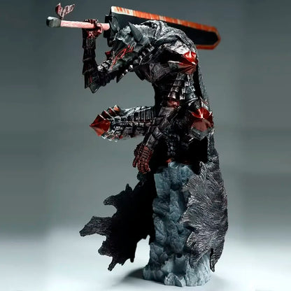 17-25cm Figurines BANDAI | Figurine de Guts en armure Berserker. Parfait pour les fans de Berserk et les amateurs de modèles de collection. Un ajout impressionnant pour toute étagère ou vitrine