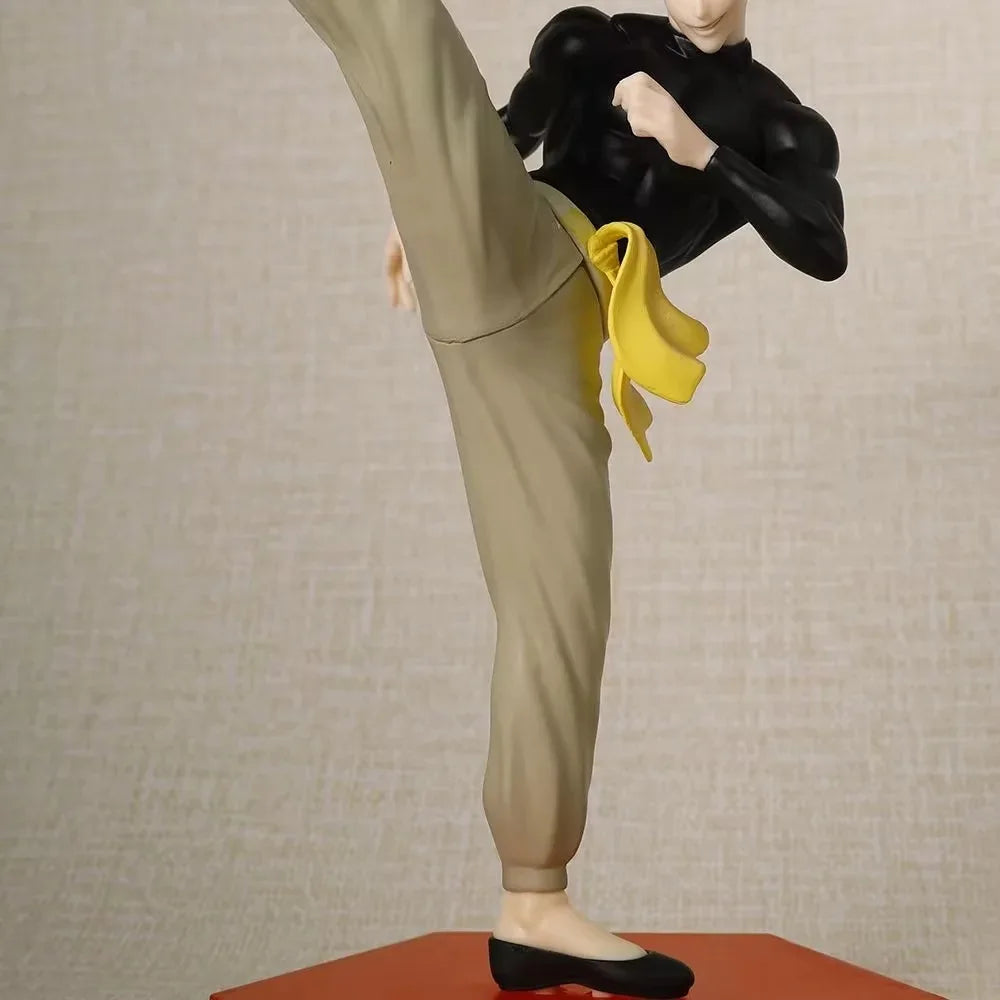 19cm Figurine One Punch Man | Figurine POP UP PARADE de Garoh en posture dynamique. Modèle en PVC parfait pour les collectionneurs et fans de One Punch Man. Idéal pour compléter une collection ou offrir en cadeau