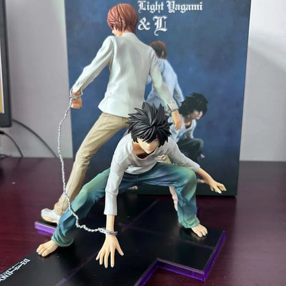 12-24cm Figurine Death Note | Figurines de collection représentant Light Yagami et L Lawliet de Death Note. Ces modèles en PVC sont idéals pour les fans de l'anime. Parfaits comme décorations de chambre ou cadeaux pour les enfants et les collectionneurs