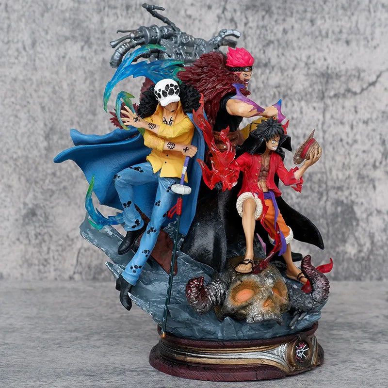 20cm Figurine One Piece | Figurine mettant en scène Luffy, Kid, et Trafalgar, les trois capitaines emblématiques de One Piece. Modèle de collection en PVC, idéal pour les fans d'anime et parfait pour décorer ou offrir aux enfants et aux collectionneurs.