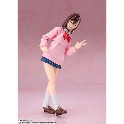 17cm Figurines BANDAI SHF DAN DA DAN | Figurines articulées de Okarun et Momo issues de l'animation TV Dan Da Dan. Modèles détaillés de la gamme S.H.Figuarts, parfaits pour les collections et les fans d'anime