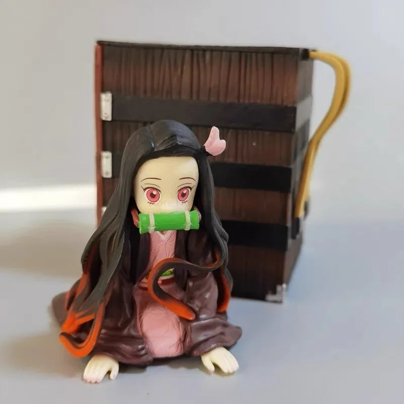 22cm Figurine Demon Slayer | Figurine représentant Kamado Nezuko avec un design unique. Parfaite pour les fans de Demon Slayer, cette pièce de collection est idéale pour la décoration ou comme cadeau