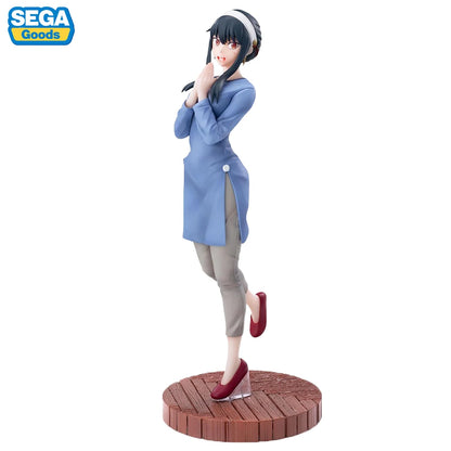 21cm Figurine Spy x Family | Figurine SEGA Luminasta représentant Yor Forger dans sa tenue du deuxième ending de la saison 1 de Spy x Family. Parfaite pour les collectionneurs et fans de l’anime, idéale comme décoration ou comme cadeau