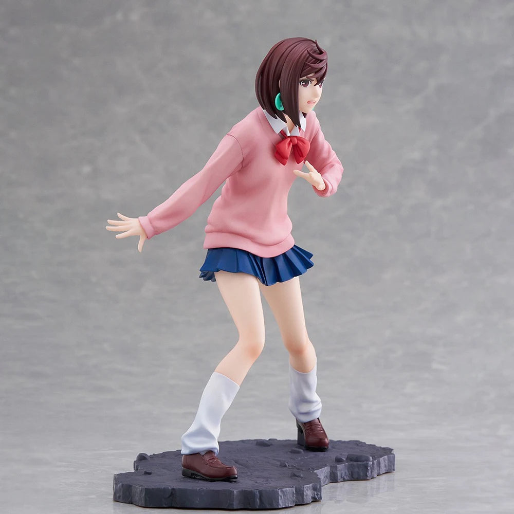 Figura FuRyu 19cm TENITOL DAN DA DAN | Figura oficial de PVC que representa a Ayase Momo de Dan Da Dan. Un modelo coleccionable ideal para los fanáticos del anime.