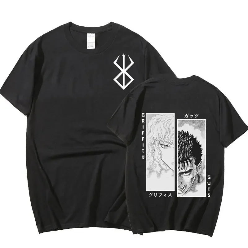 T-shirt en coton, avec un imprimé Berserk. Disponible en taille oversized, ce modèle est parfait pour les fans de l'anime. Confortable et tendance, il peut être porté comme vêtement décontracté ou pour afficher votre amour pour Berserk