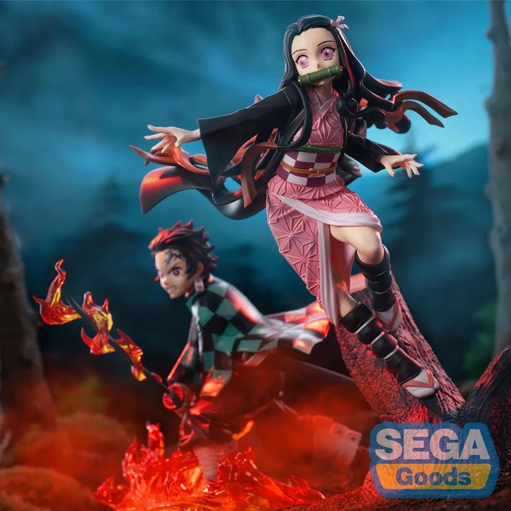 Figurines en PVC des personnages Tanjiro, Nezuko et Genya de Demon Slayer. Idéales pour les collectionneurs et les fans, ces figurines détaillées sont parfaites comme cadeau ou objet de collection