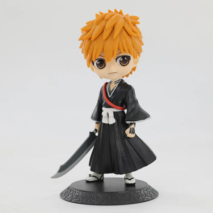 Figura Q de 15cm versión BLEACH | Descubre estas figuras que representan a Ichigo Kurosaki y al Capitán Hitsugaya Toshiro. Ideal para coleccionistas y fanáticos, este modelo detallado es un excelente regalo para niños o entusiastas del anime. 