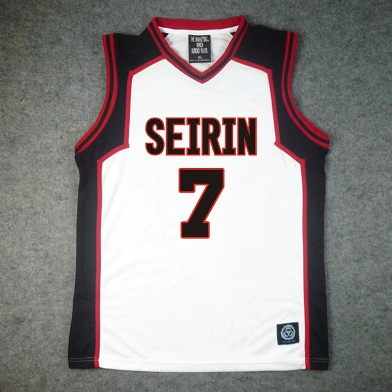 Ensemble Maillot et Short Kuroko no Basket Seirin | Uniforme de basket Seirin inspiré de l'équipe du duo iconique Kuroko Tetsuya (#11) et Kagami Taiga (#10). Ensemble comprenant un t-shirt et un short. Idéal pour le cosplay ou le sport