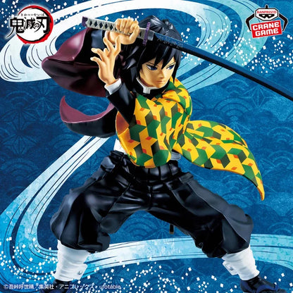 17cm Figurine officielle Banpresto Demon Slayer | Figurine représentant Tomioka Giyuu (Kimetsu no Yaiba). Modèle détaillé pour collectionneurs et fans d'anime