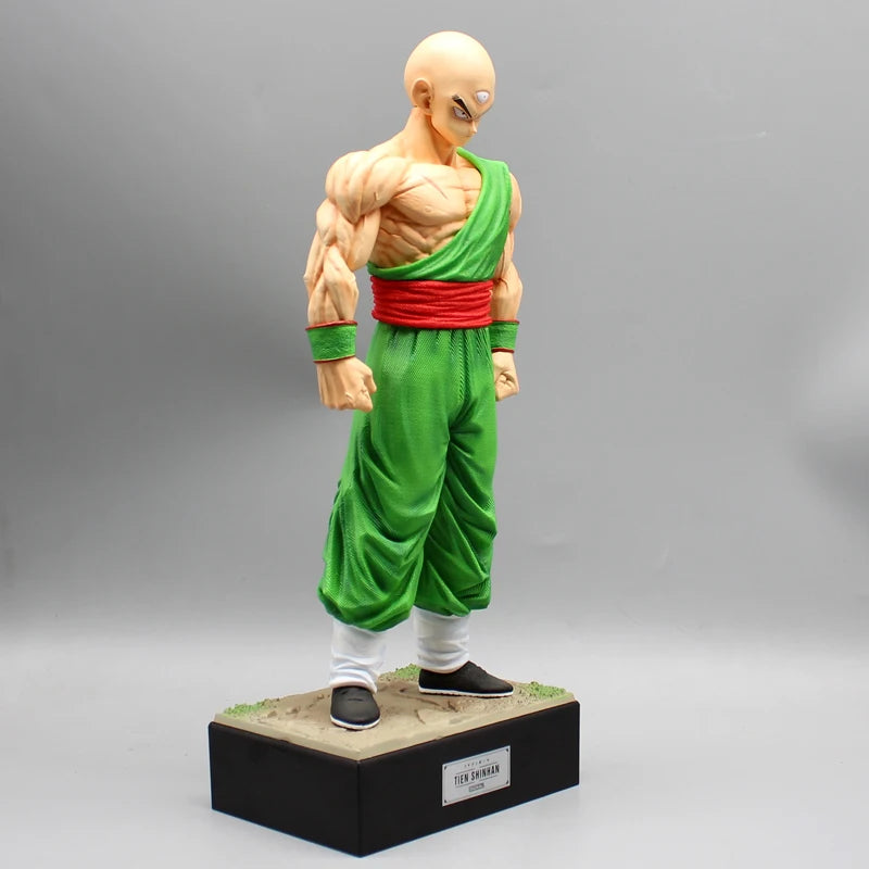 Figurines Dragon Ball | Figurines Ten Shin han et Chaozu parfaite pour la décoration de bureau ou pour ajouter des modèles uniques à votre collection. Un modèle idéal à offrir aux fans de DBZ !