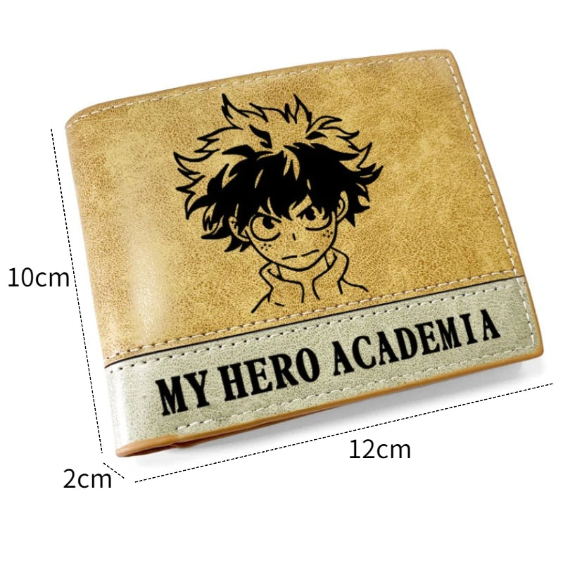 12*10cm | Cartera de piel My Hero Academia de alta calidad, con los logos icónicos de la serie. Un accesorio elegante y funcional para los fanáticos del anime.