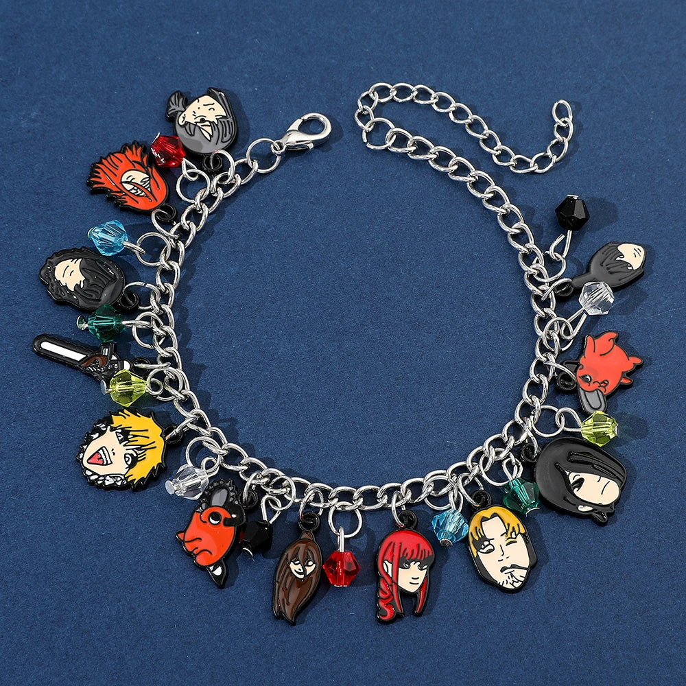 Bracelet Chainsaw Man | Bracelet à breloques avec pendentifs des personnages de Chainsaw Man. Parfait pour les fans de l'anime, cet accessoire stylé est un excellent cadeau pour hommes. Idéal pour compléter une tenue avec une touche d’anime