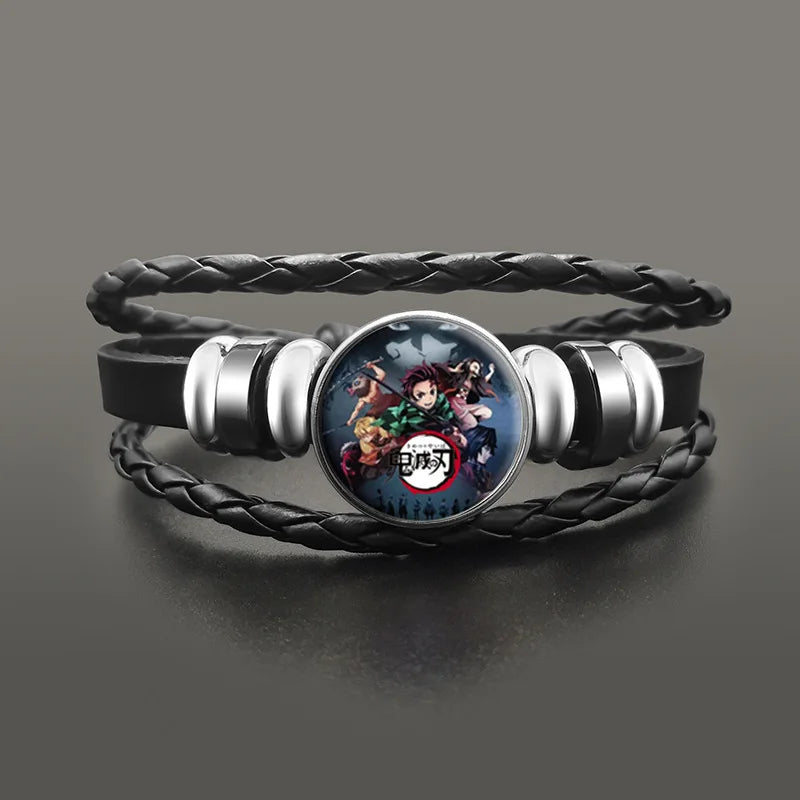 Bracelet Demon Slayer Kawaii | Bracelet mignon inspiré des personnages de Demon Slayer : Tanjirou, Nezuko, Giyuu, Zenitsu et Inosuke. Parfait pour les fans de l’anime, cet accessoire kawaii est idéal comme bijou ou cadeau unique