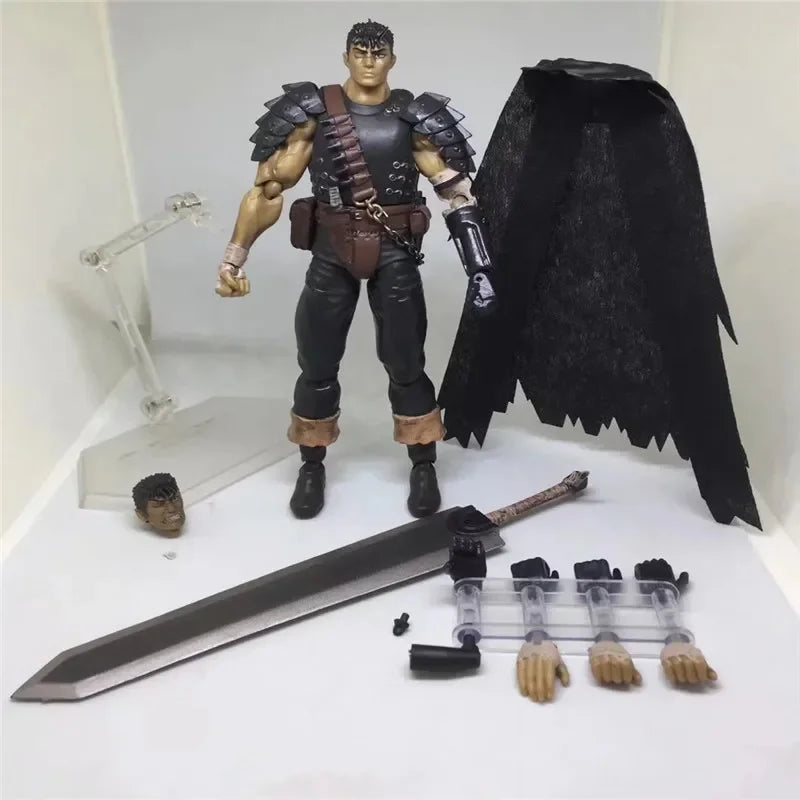 17cm Figurine BANDAI Berserk | Figurine de Guts en version Black Swordsman avec des pièces interchangeables. Modèle en PVC idéal pour les fans et les collectionneurs de Berserk