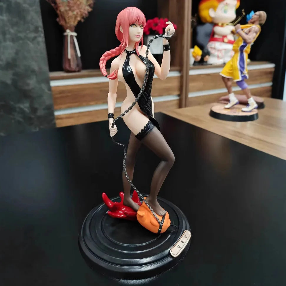 28cm Statue GK Chainsaw Man | Makima en Tenue Sexy, modèle détaillé avec Pochita, parfait pour les collectionneurs et fans d'anime. Idéal comme décoration ou cadeau