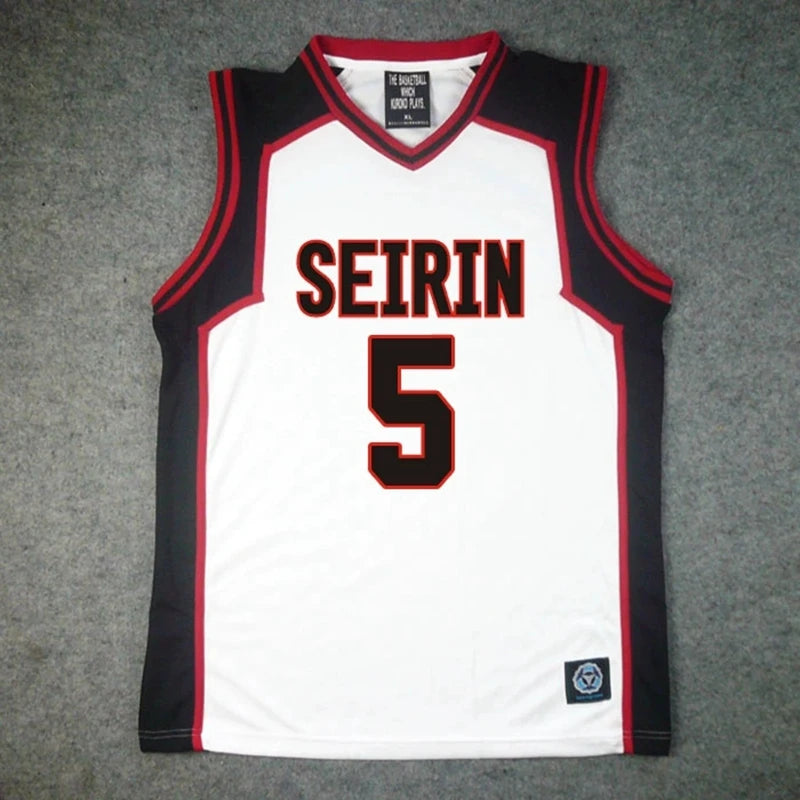 Ensemble Maillot et Short Kuroko no Basket Seirin | Uniforme de basket Seirin inspiré de l'équipe du duo iconique Kuroko Tetsuya (#11) et Kagami Taiga (#10). Ensemble comprenant un t-shirt et un short. Idéal pour le cosplay ou le sport