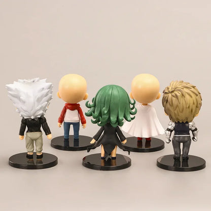 Set of 5 PVC mini figures representing Saitama, Genos, Fubuki and Garoh in an adorable version. Perfect for fans and collectors, ideal as a gift or decoration