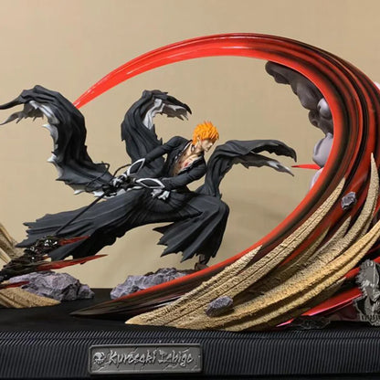 Figura Bleach de 30 cm - Ichigo Kurosaki Getsuga Tensho con efectos especiales | ¡Añade a tu colección esta impresionante figura de Ichigo Kurosaki, en pleno uso de su Getsuga Tensho! Con efectos de luz especiales. 