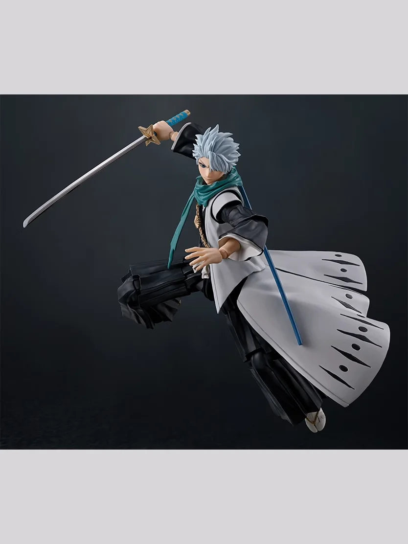 Figura BANDAI de edición limitada Original SHFiguarts Bleach Thousand-Year Blood War | Echa un vistazo a la figura de acción de Toshiro Hitsugaya. Esta figura captura los detalles del Capitán Hitsugaya en su forma definitiva. 