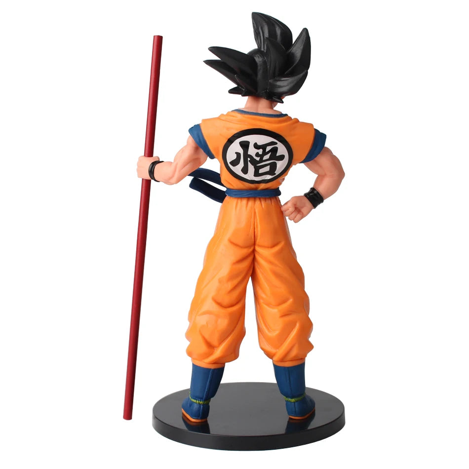 22cm Figurine Dragon Ball | Son Goku Saiyan modèle d'action avec son baton magique. Une pièce de collection incontournable pour les fans de Dragon Ball Z