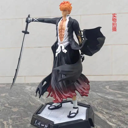 Figura LEJÍA 31cm | Figura detallada de PVC que representa a Kurosaki Ichigo. Ideal para completar una colección o decorar un espacio con algún personaje icónico del anime. 