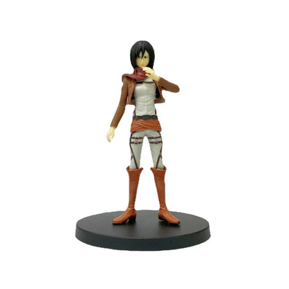 16cm Figurines Attack on Titan | Figurines de collection représentant Eren, Mikasa et Levi de Attack on Titan. Idéal pour les fans et les collectionneurs, ces modèles détaillés apportent l'univers de l'anime dans votre espace