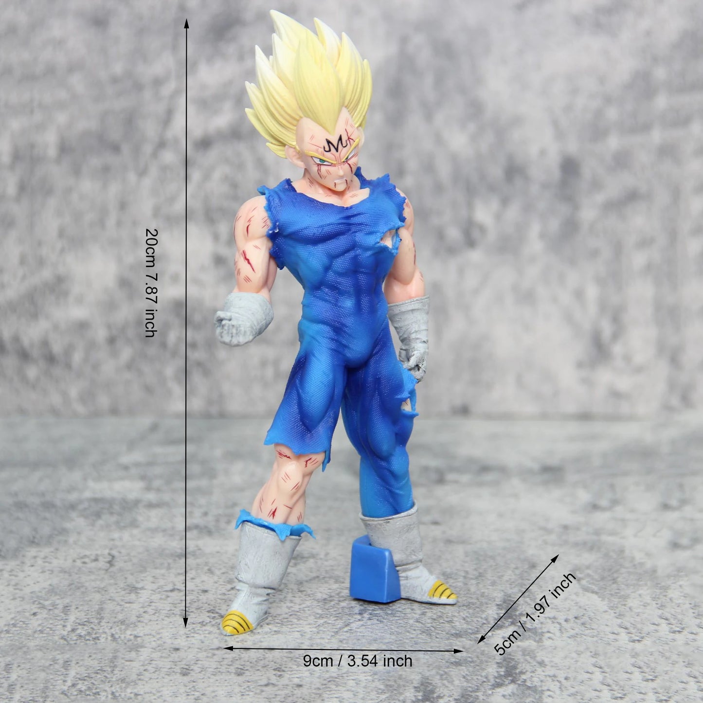 Figura Dragon Ball 20cm | Majin Vegeta Super Saiyajin. ¡Agrega esta pieza icónica a tu colección o regálala a un entusiasta de Dragon Ball! 