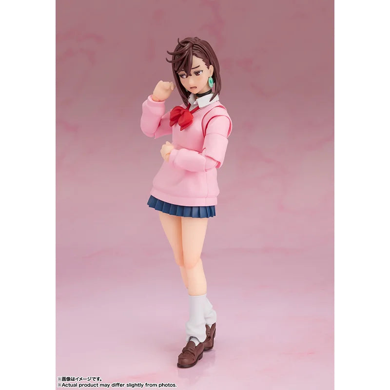 17cm Figurines BANDAI SHF DAN DA DAN | Figurines articulées de Okarun et Momo issues de l'animation TV Dan Da Dan. Modèles détaillés de la gamme S.H.Figuarts, parfaits pour les collections et les fans d'anime