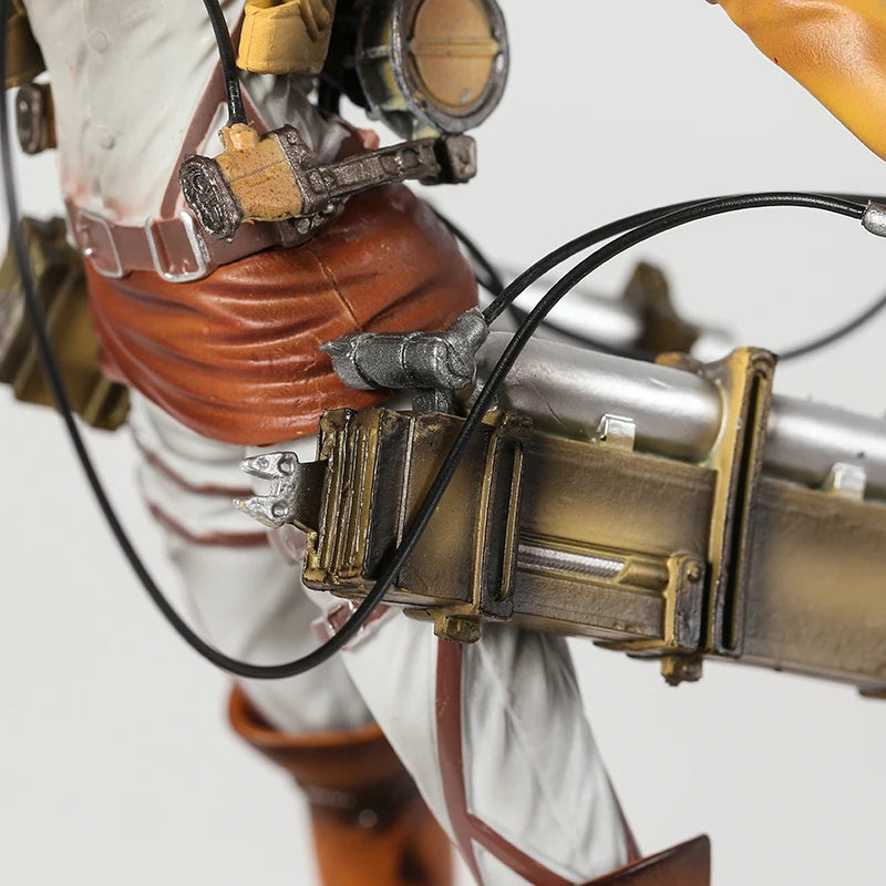 31-36cm Figurine Attack on Titan | Figurine représentant Levi & Mikasa Ackerman de l'anime Attack on Titan. Modèle idéal pour les fans et collectionneurs, parfait pour la décoration ou comme cadeau